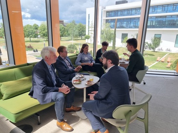 Networking over lunch